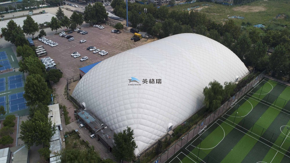 安裝應(yīng)急照明系統(tǒng)對于氣膜羽毛球館的日常運營有何影響？